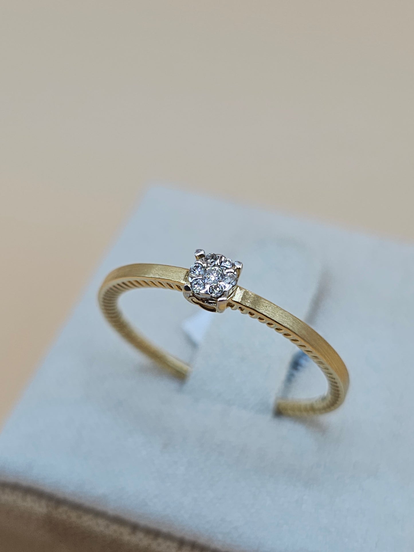 Diamond engagement π