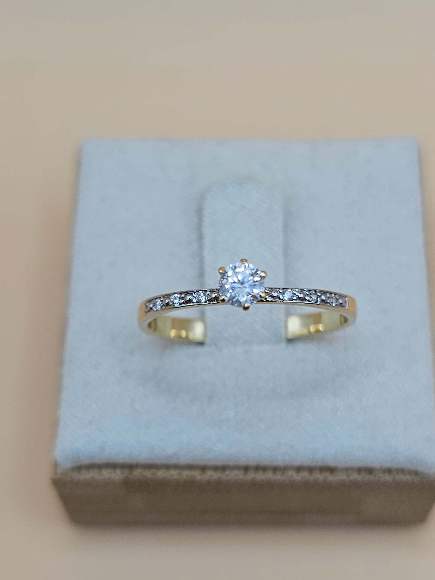 Diamond engagement ring 💍