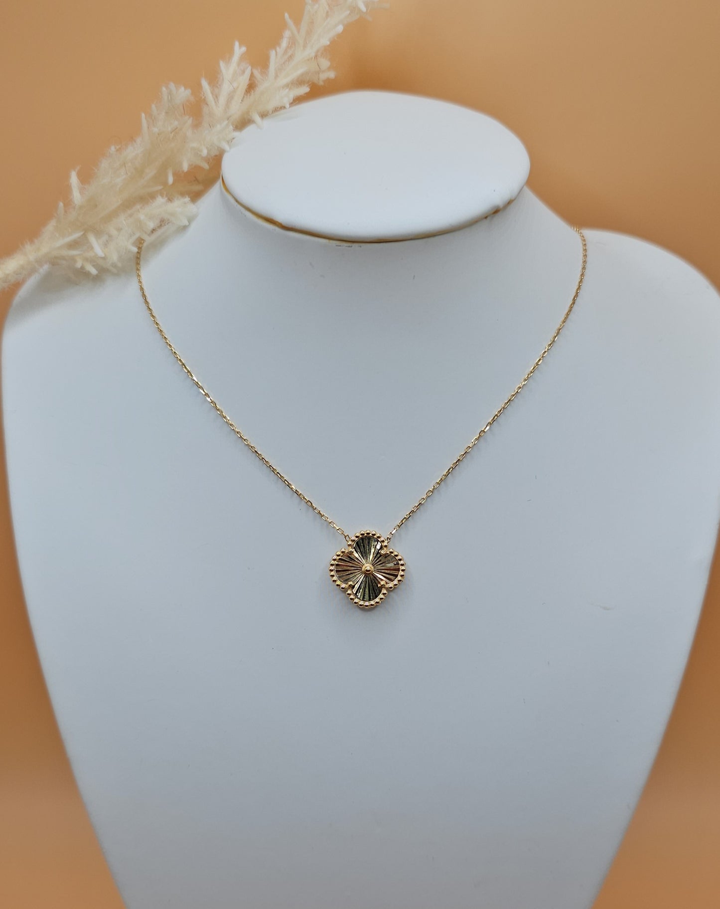 Flower Necklace