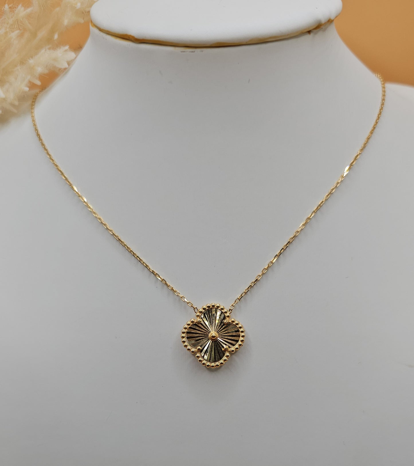 Flower Necklace