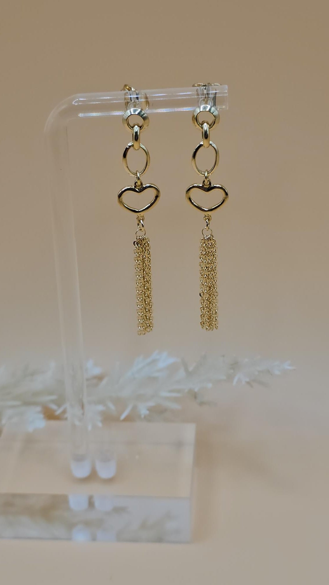 Love string earring