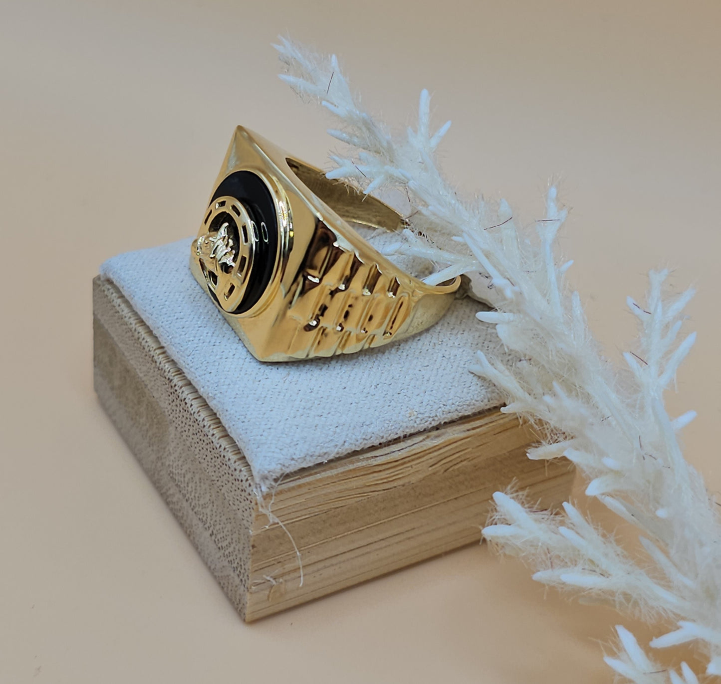 Country style Ring