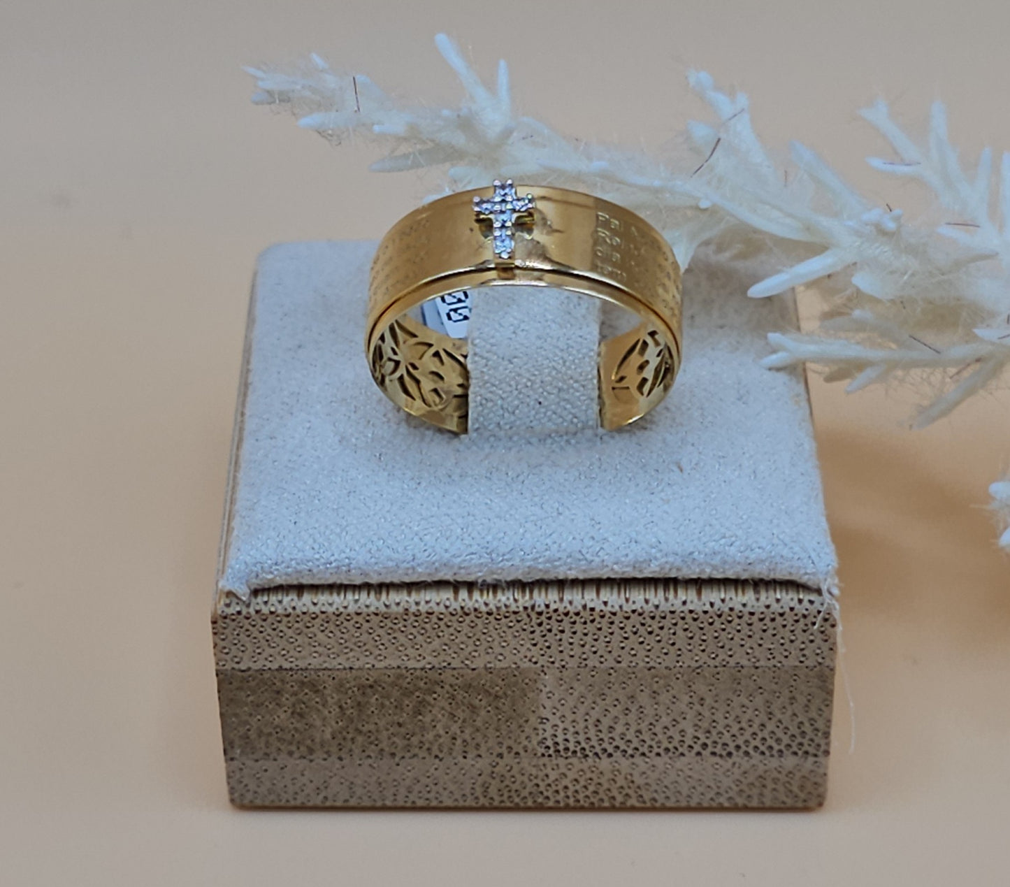 Prayer ring