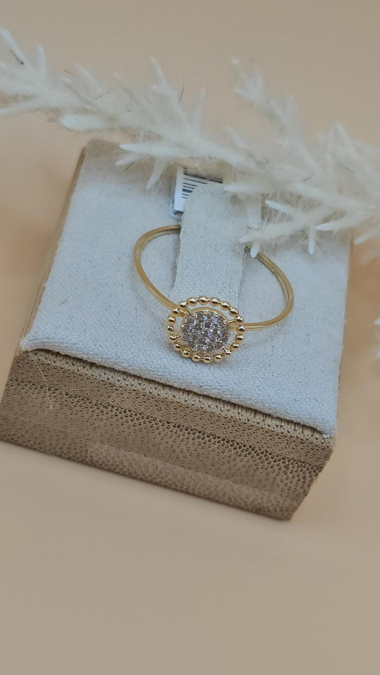 Diamond delicate ring
