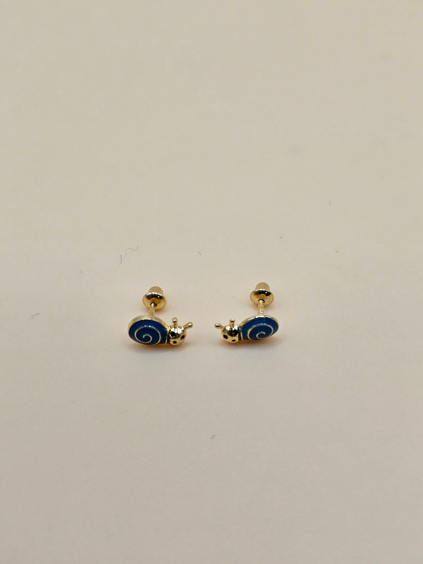Snail kids earring