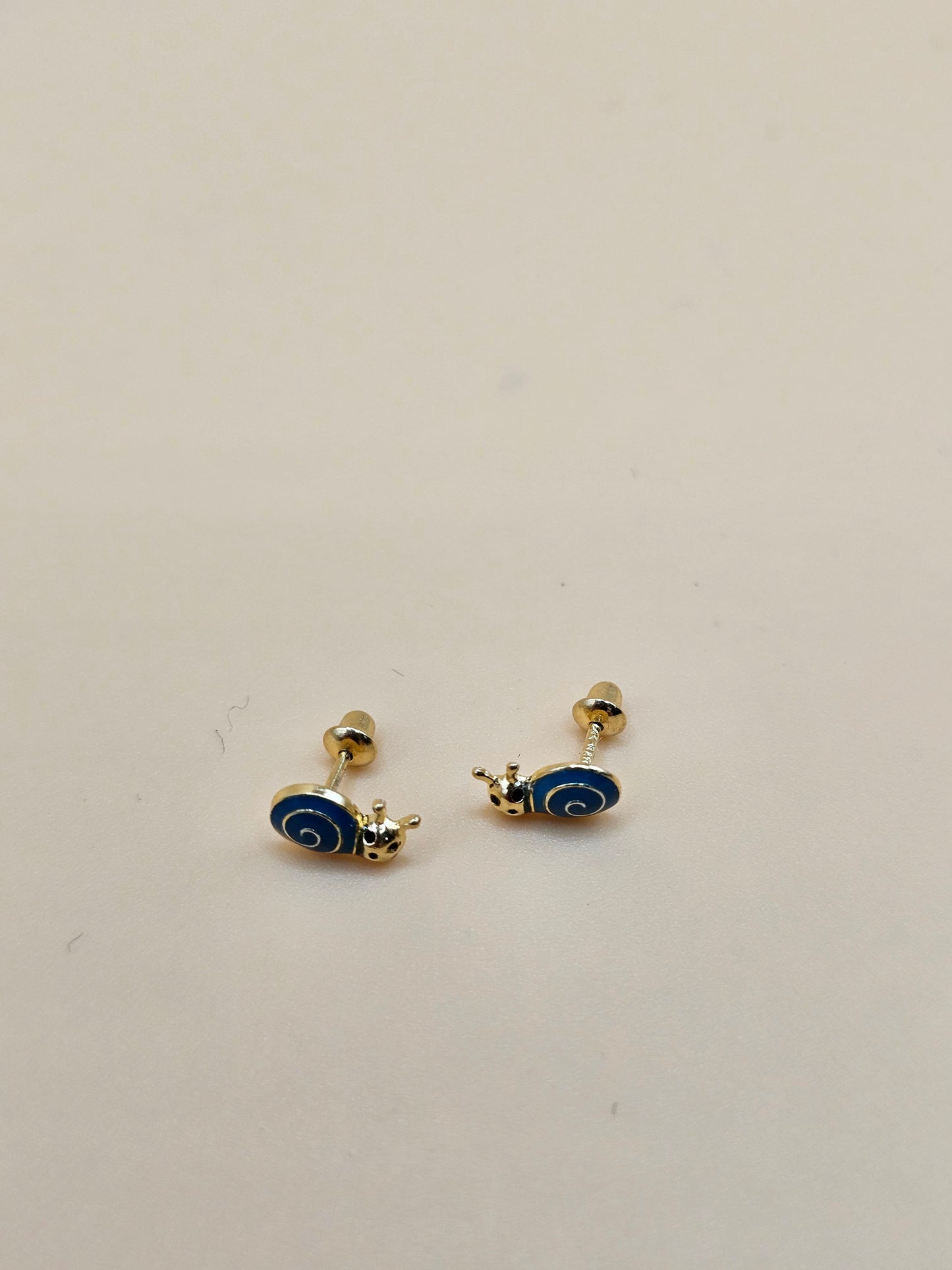 Snail kids earring