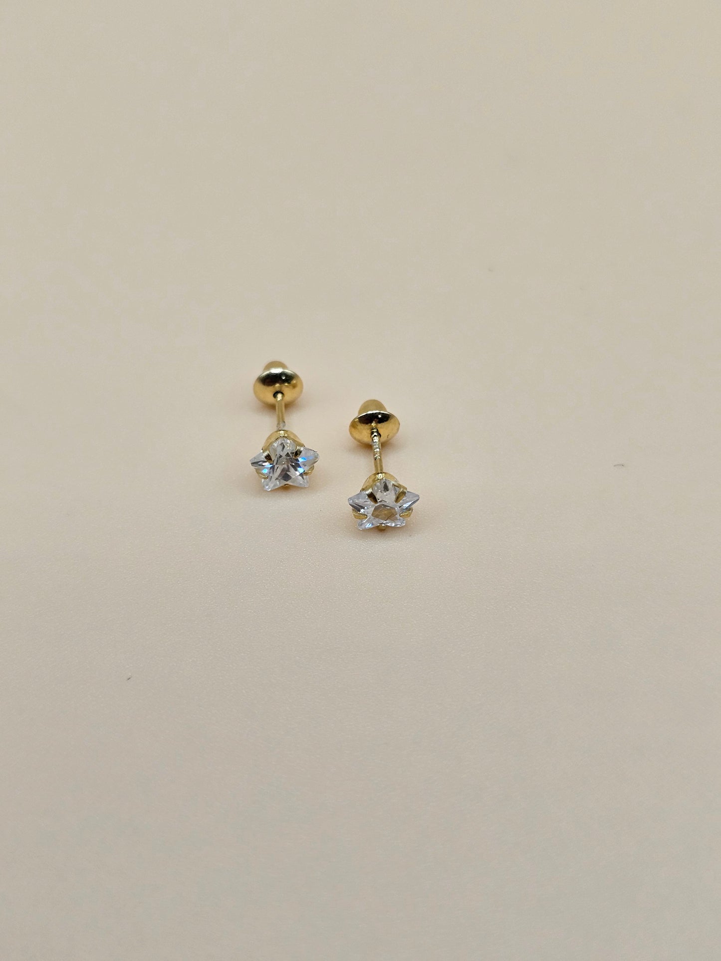 Star ๐ with clear czs