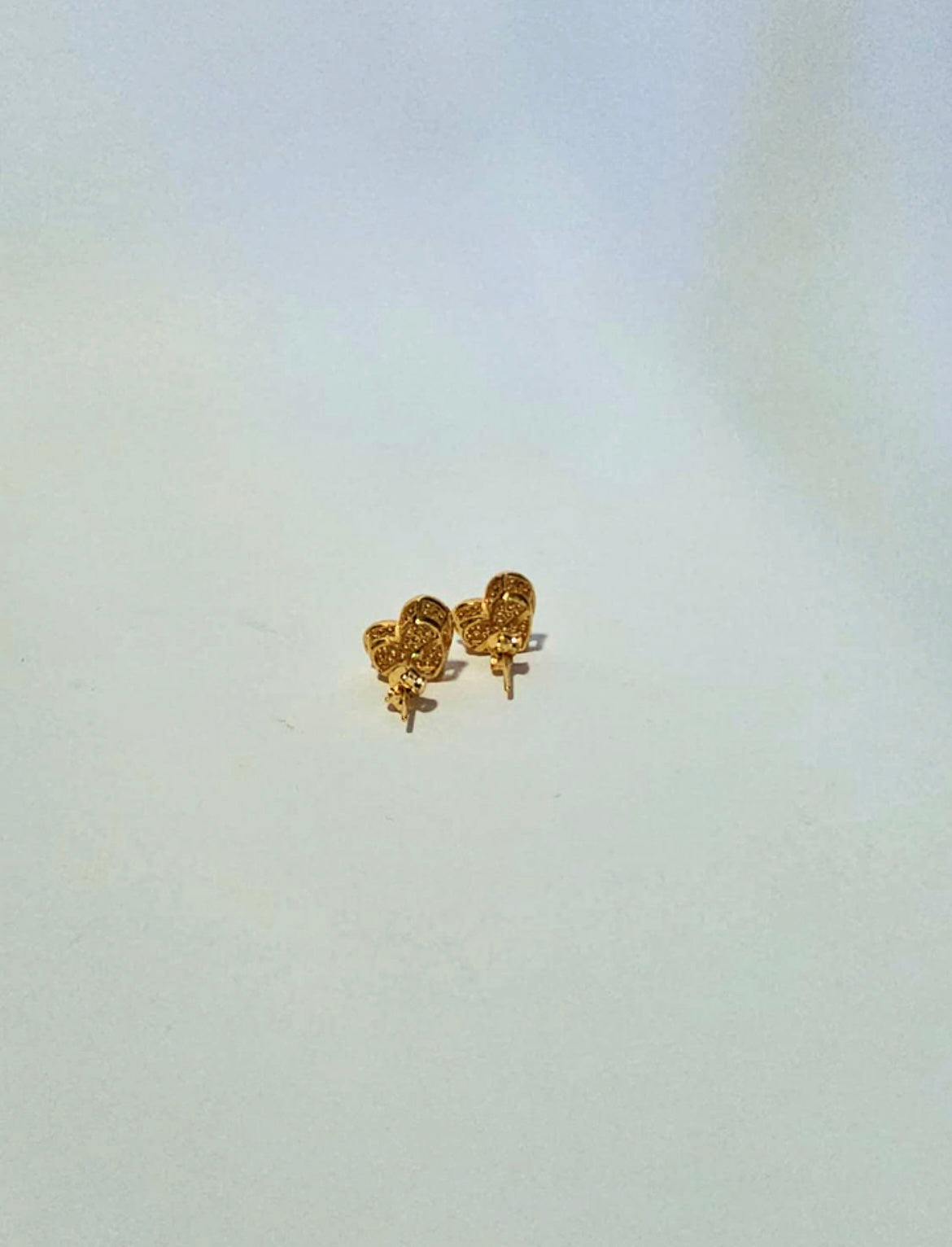 Mini Heart Zirconia Earrings.