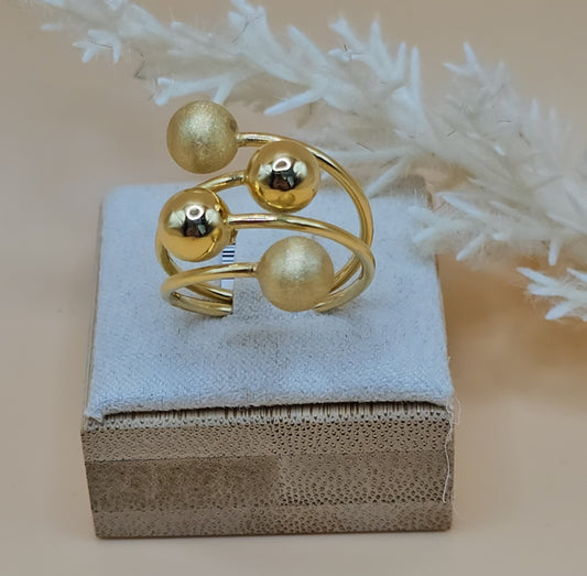 Ring brushed spheres