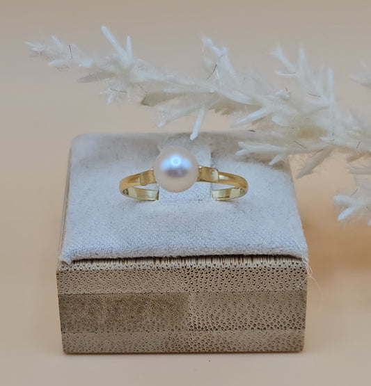 Pearl ring