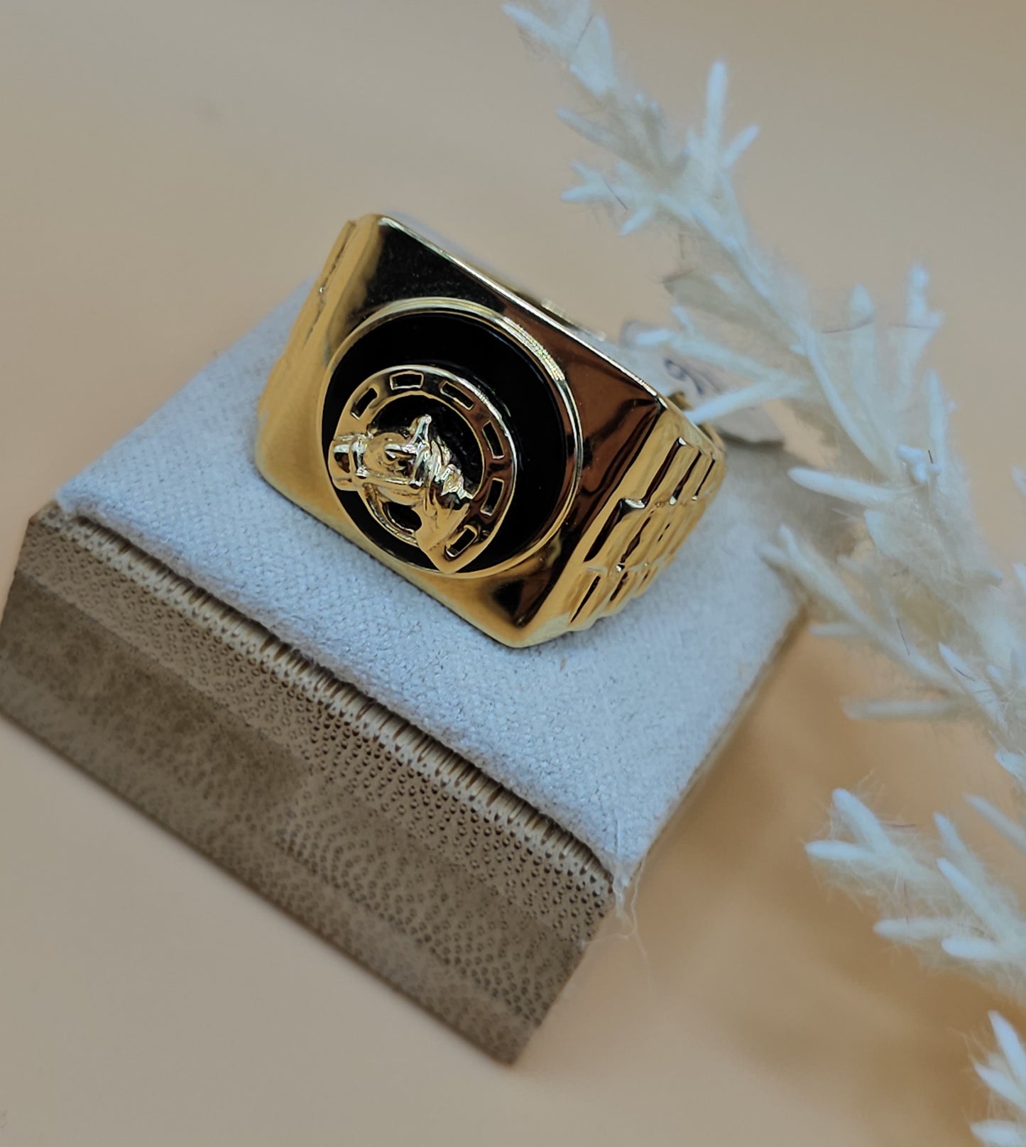 Country style Ring