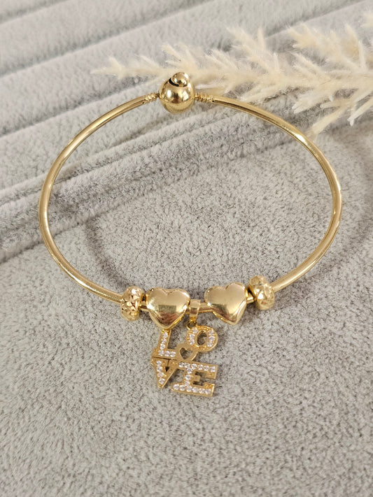 Bracelet love