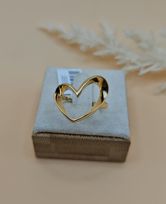 Heart ring