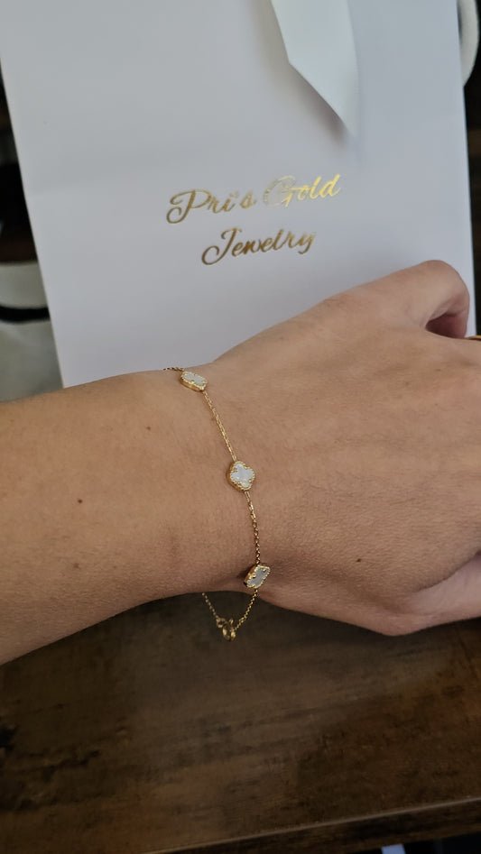 Vc bracelete mothervof pearl 5 flowers