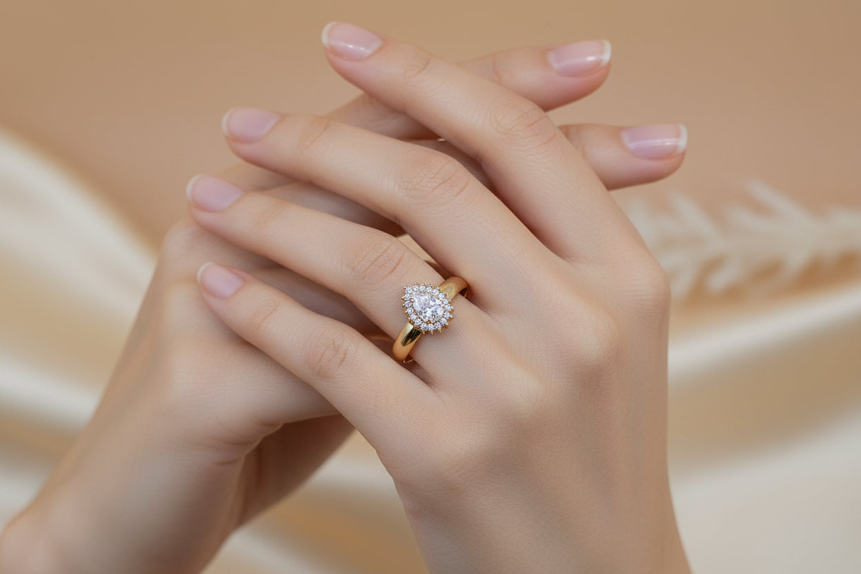 Anel pear zirconias
