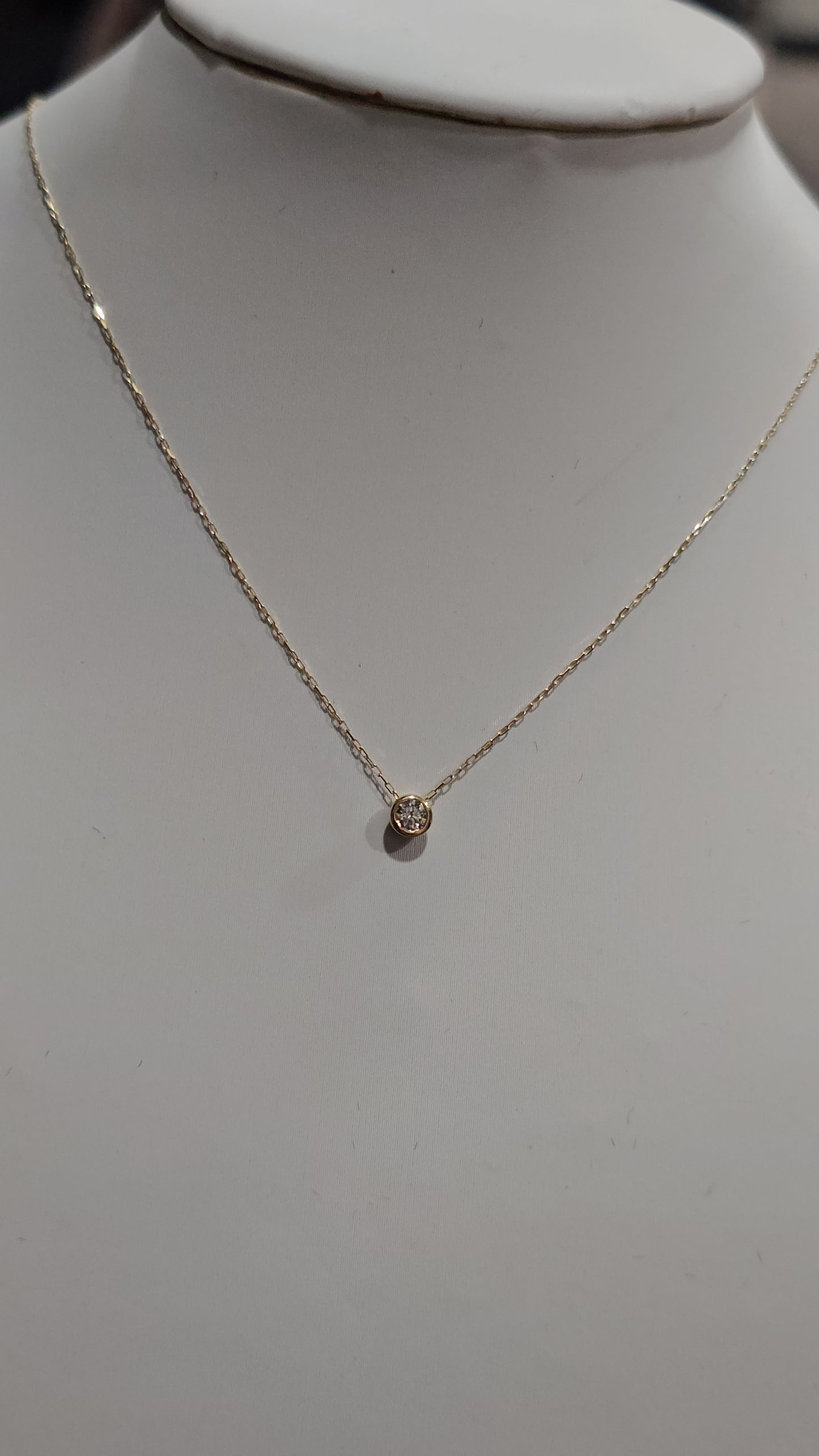 Ponto de luz diamante 0.10ct